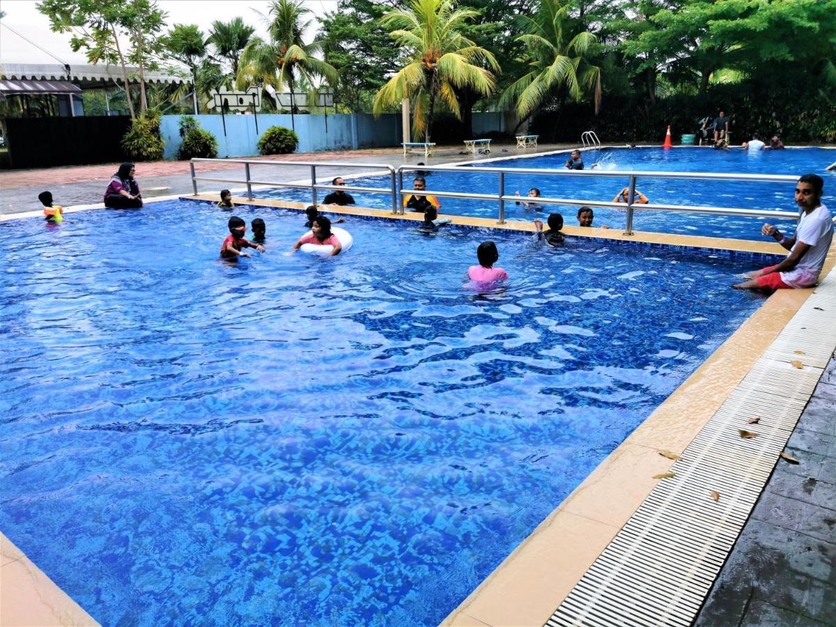 B - Lagoon Water Themepark Suite Melaka Town Eksteriør billede