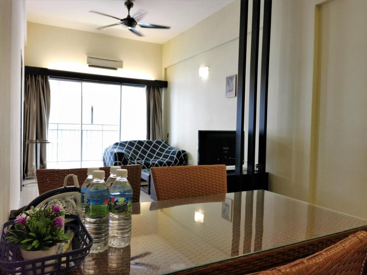 B - Lagoon Water Themepark Suite Melaka Town Eksteriør billede
