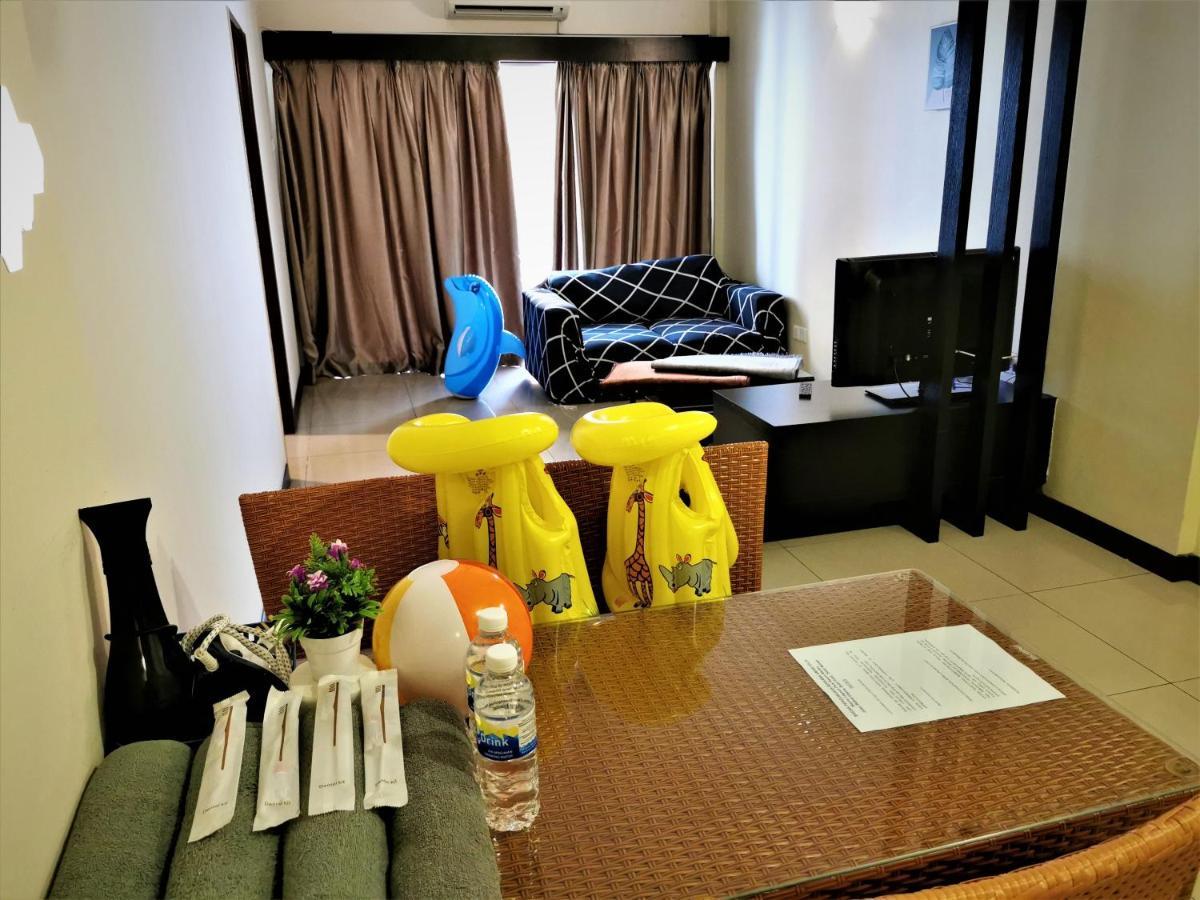 B - Lagoon Water Themepark Suite Melaka Town Eksteriør billede